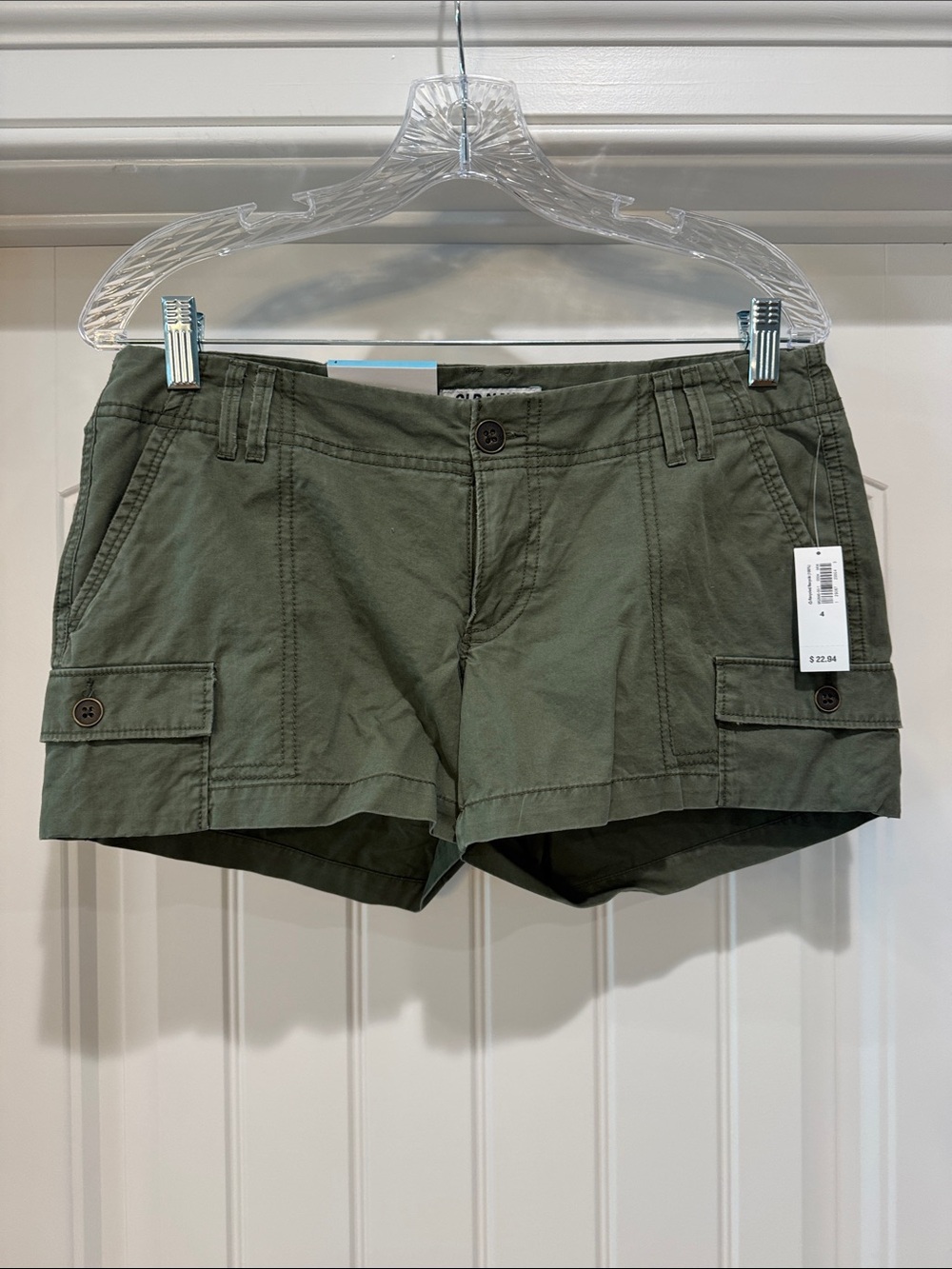 NWT Old Navy olive green shorts, size 4